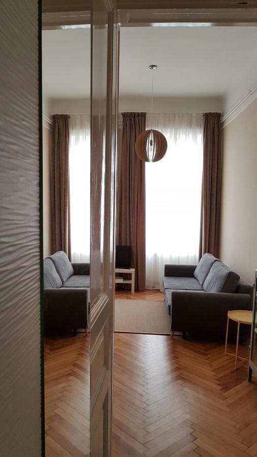 Cbs Apartments Budapest Exterior foto